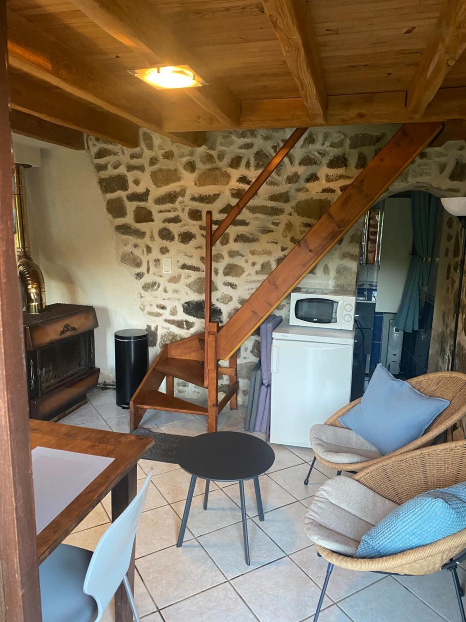 Maisonnette Chaleureuse De 35M2 Miremont  Exterior foto