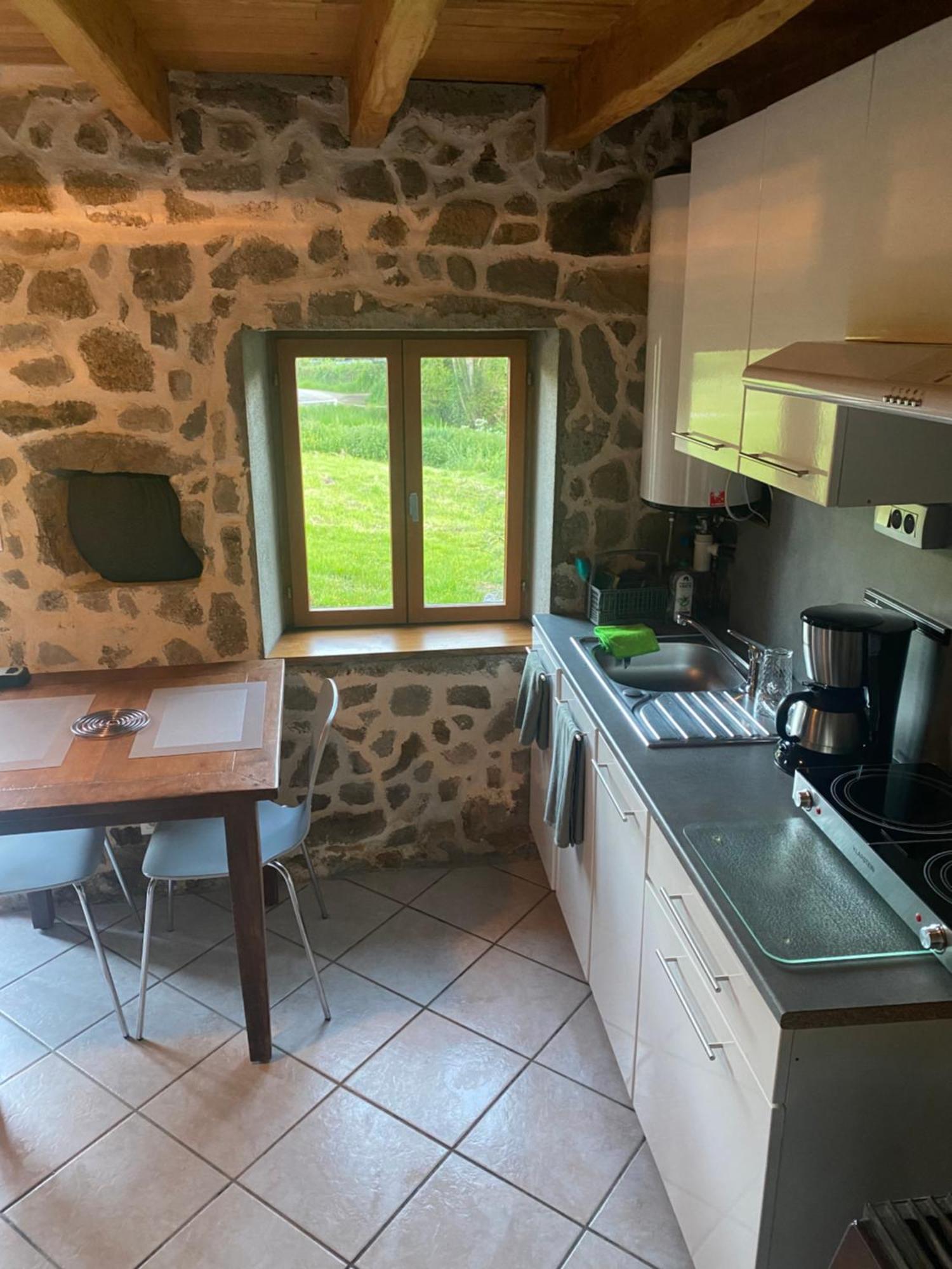Maisonnette Chaleureuse De 35M2 Miremont  Exterior foto