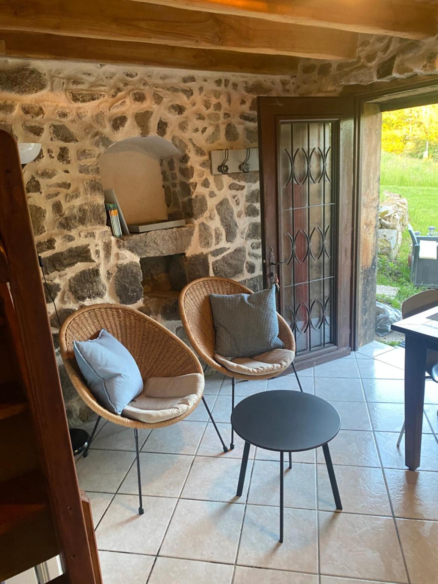 Maisonnette Chaleureuse De 35M2 Miremont  Exterior foto